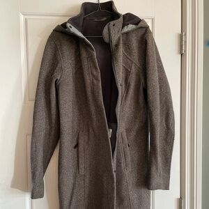 Lululemon side 8 zip up jacket with hood